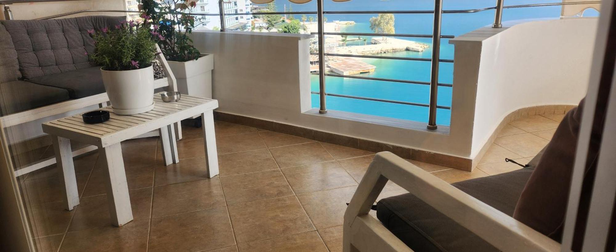 סרנדה Alpha Seaside Apartment מראה חיצוני תמונה